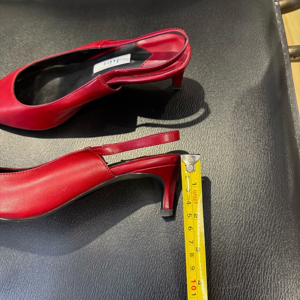 Chic Red Slingback Heels - image 4